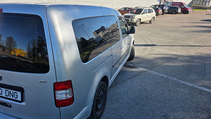 Volkswagen Caddy Maxi Life 1.9 TDI 77 kW (7 foto / 12)