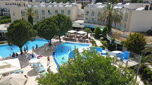 AYAZ AQUA BEACH HOTEL (1 фото из 10)