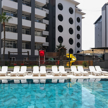 KAILA KRIZANTEM HOTEL