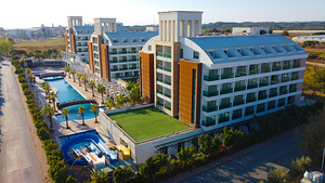 LINDA SUNNY BEACH HOTEL SPA (1 фото из 10)