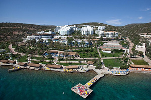 BODRUM HOLIDAY RESORT & SPA (2 фото из 10)