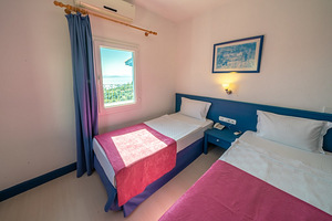 BODRUM HOLIDAY RESORT & SPA (10 фото из 10)