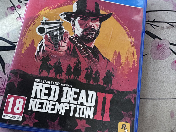RED DEAD REDEMPTION II PS4
