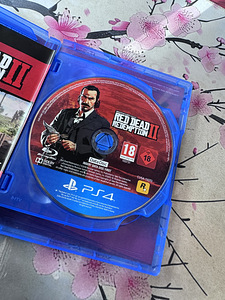 RED DEAD REDEMPTION II PS4 (2 фото из 3)