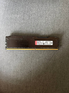 DDR4 8GB (1 foto / 2)