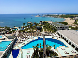 LAUR HOTEL EXPERIENCE & LAUR HOTELS ELEGANCE (8 foto / 10)