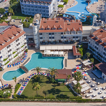 MONACHUS HOTEL & SPA