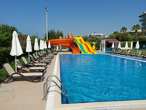 MONACHUS HOTEL & SPA (10 фото из 10)