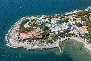 PINE BAY HOLIDAY RESORT (2 фото из 10)