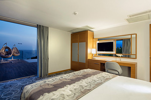 PINE BAY HOLIDAY RESORT (5 фото из 10)