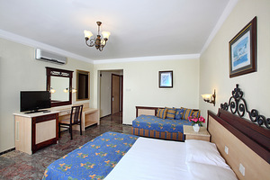 CLUB YALI HOTELS & RESORT (9 foto / 10)