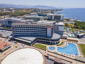 LONICERA PREMIUM HOTEL (1 фото из 10)