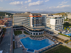 LONICERA PREMIUM HOTEL (3 фото из 10)