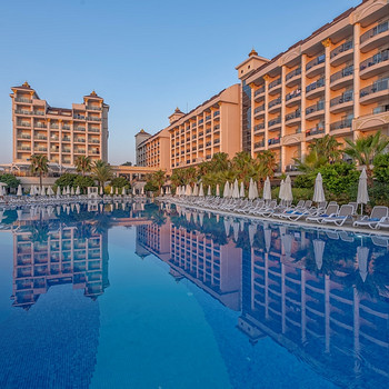 LAKE & RIVER SIDE HOTEL & SPA