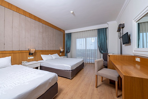 LAKE & RIVER SIDE HOTEL & SPA (6 фото из 10)