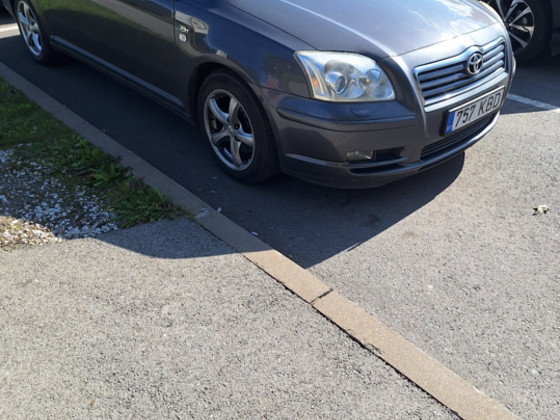 Toyota avensis 2.2 130kw