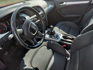 AUDI A4 125kW S-line B8 (4 foto / 7)
