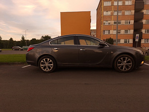 Opel insignia (3 foto / 6)