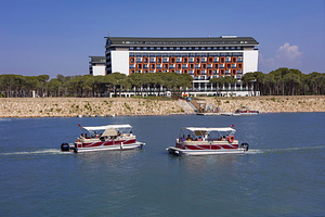 TRENDY LARA HOTEL (2 фото из 10)