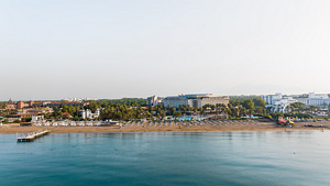 ADORA HOTEL & RESORT (3 фото из 10)