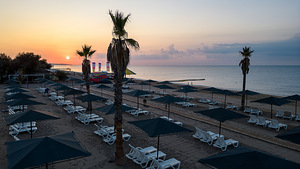 ADORA HOTEL & RESORT (6 фото из 10)