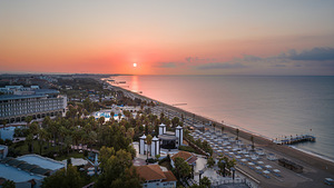 ADORA HOTEL & RESORT (7 фото из 10)