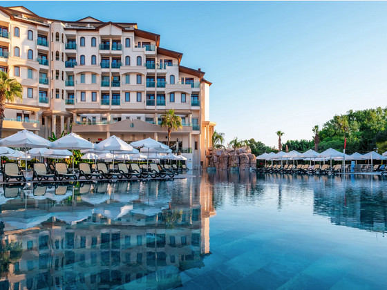 BELLA RESORT & SPA