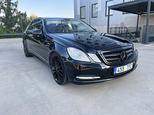 Mercedes Benz E250 150kw 4-Matic (3 foto / 8)