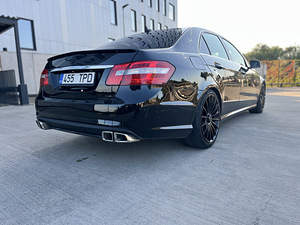 Mercedes Benz E250 150kw 4-Matic (4 foto / 8)
