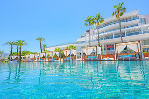 HOTEL BAIA BODRUM (8 фото из 10)
