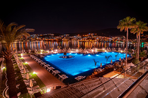HOTEL BAIA BODRUM (10 фото из 10)