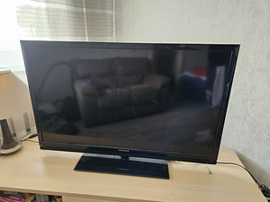 Grundig teler 46" (1 foto / 2)