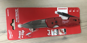 Milwaukee Fastback 5 in1 Folding Knife (1 foto / 3)