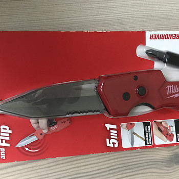 Milwaukee Fastback 5 in1 Folding Knife