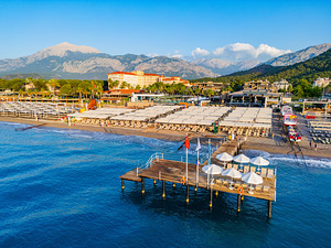 SAILORS BEACH CLUB (7 foto / 10)
