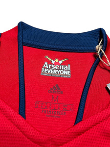 Jersey Adidas Arsenal 21/22 Home (8 foto / 9)