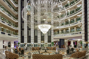 DELPHIN IMPERIAL LARA (1 foto / 10)