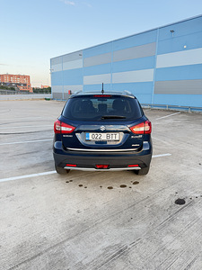 Suzuki sx4 S-Cross 2017 (2 foto / 9)