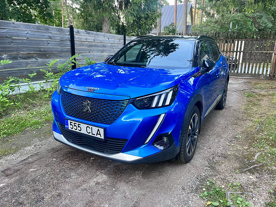 Peugeot E-2008 GT