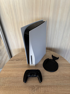Playstation 5 Disk edition (1 foto / 2)