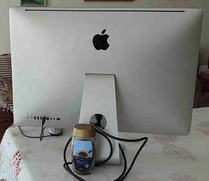 iMac 27" середина 2011 (2 фото из 6)