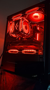 Игровой ПК – Ryzen 5 7500F / RTX 5060 / 32 ГБ DDR5 (1 фото из 4)