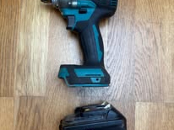 Makita LXT löökakutrell + 18v aku