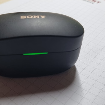 Sony WF-1000XM4
