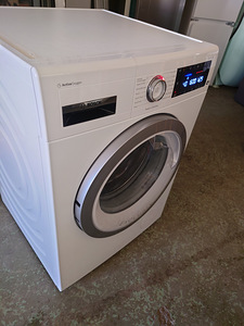 Pesumasin BOSCH 8 seeria 10 kg (6 foto / 9)