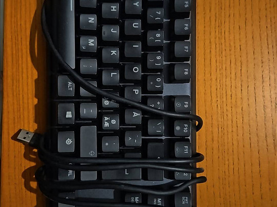 Steelseries Apex 3