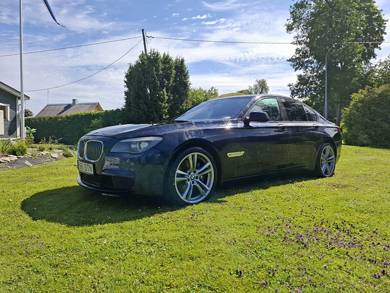 BMW 750IX M пакет