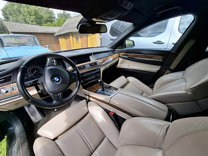 BMW 750IX M пакет (7 фото из 11)