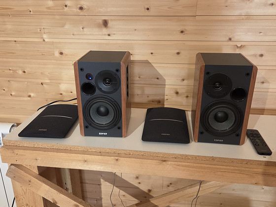 Aktiivsed kõlarid Edifier Bluetooth AUX