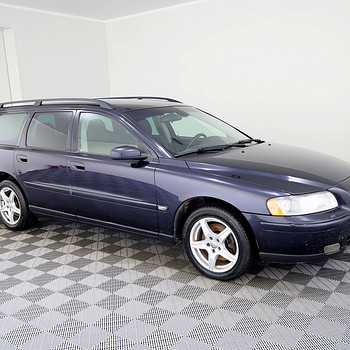 Volvo V70 Summum 4x4 AWD Facelift 2.4 D5 120kW